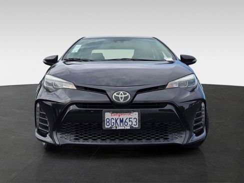 Used 2019 Toyota Corolla SE FWD image 2