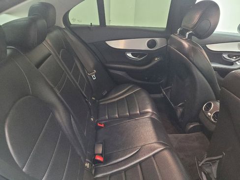 Used 2015 Mercedes-Benz C 300 4MATIC Sedan image 19