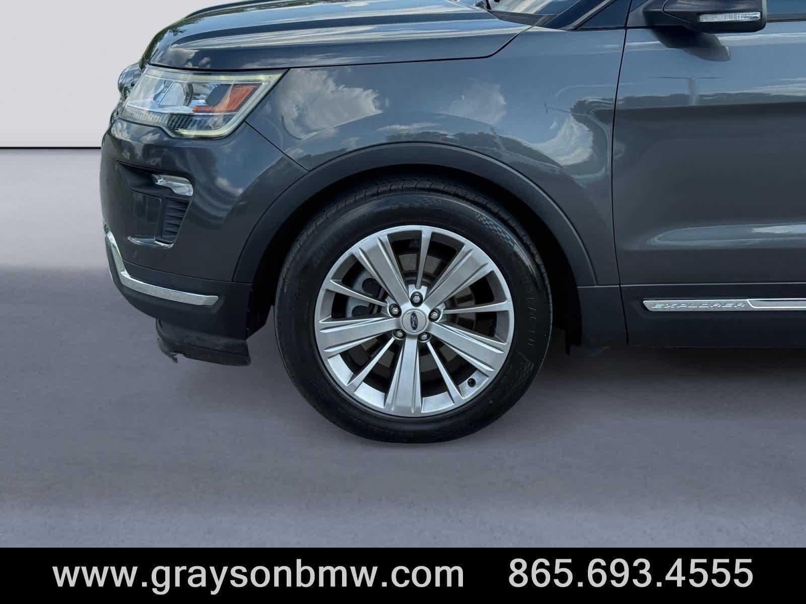 Used 2018 Ford Explorer Limited FWD image 9