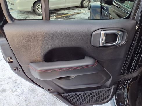 Used 2020 Jeep Gladiator Rubicon image 8