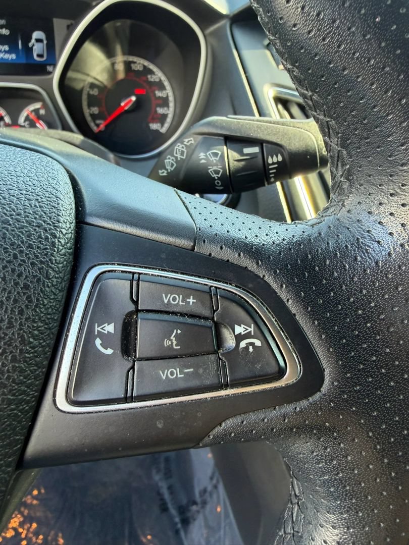 Used 2015 Ford Focus ST w/ Equipment Group 401A FWD image 39