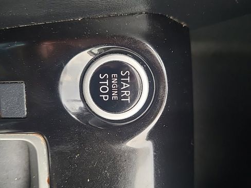 Used 2019 Nissan Kicks SR w/ Interior Electronics Package image 43