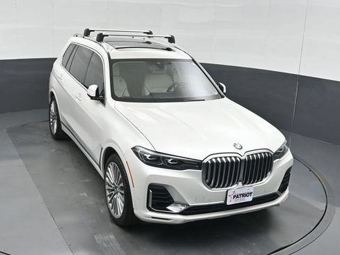 Used 2020 BMW X7 xDrive40i w/ Premium Package AWD/4WD image 49