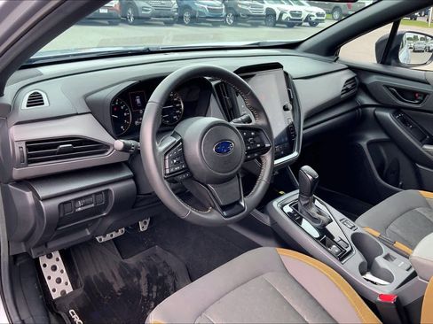Used 2024 Subaru Crosstrek 2.5i Sport AWD/4WD image 17