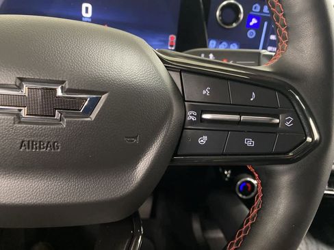 Used 2024 Chevrolet Equinox EV RS image 23