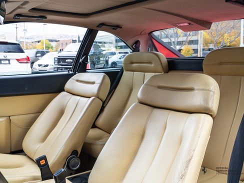 Used 1988 Ferrari Mondial Coupe image 17