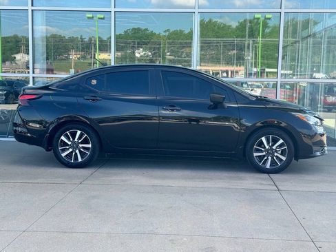 Used 2025 Nissan Versa S w/ S Plus Package FWD image 9