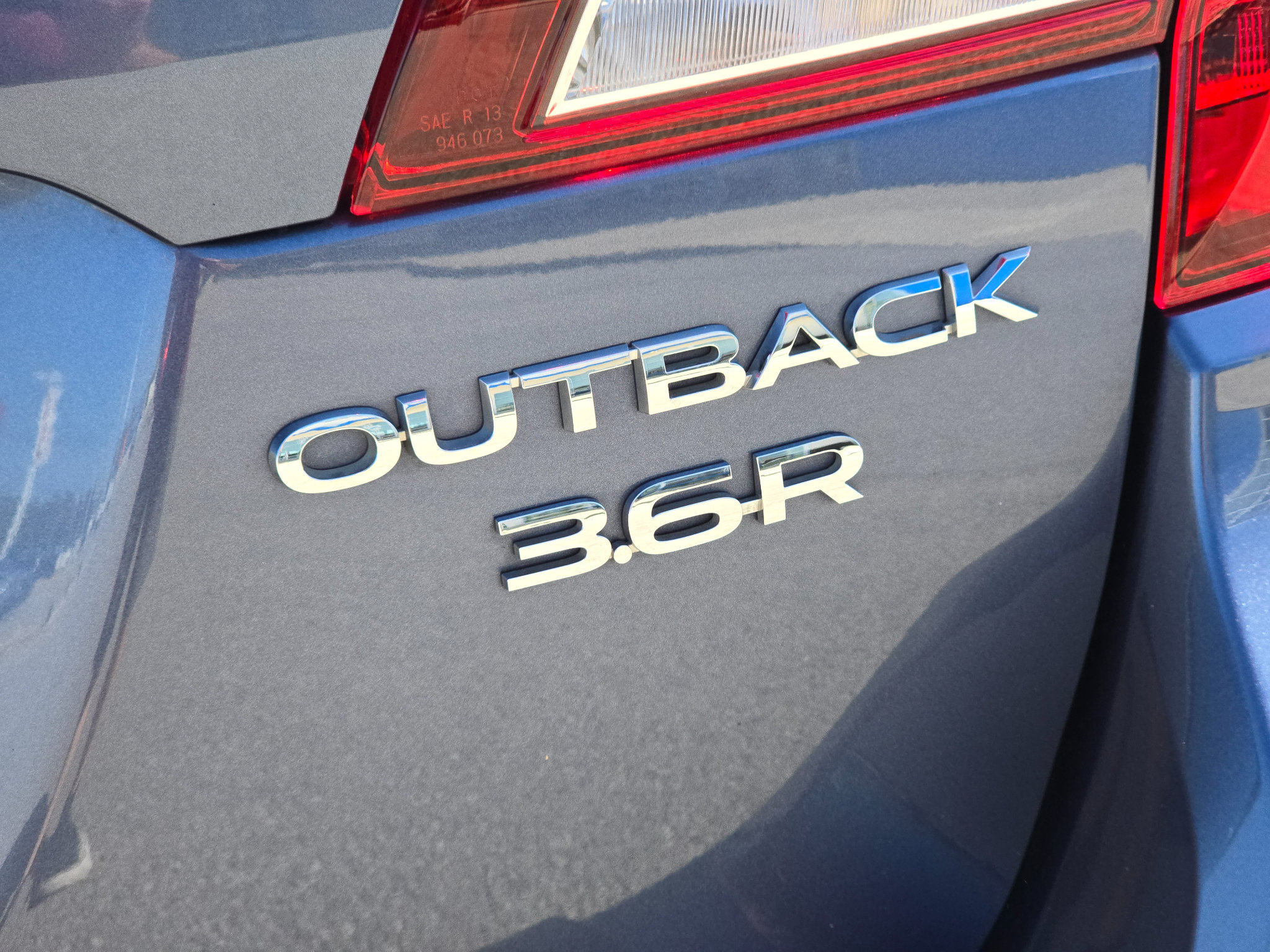 Used 2016 Subaru Outback 3.6R Limited AWD/4WD image 12