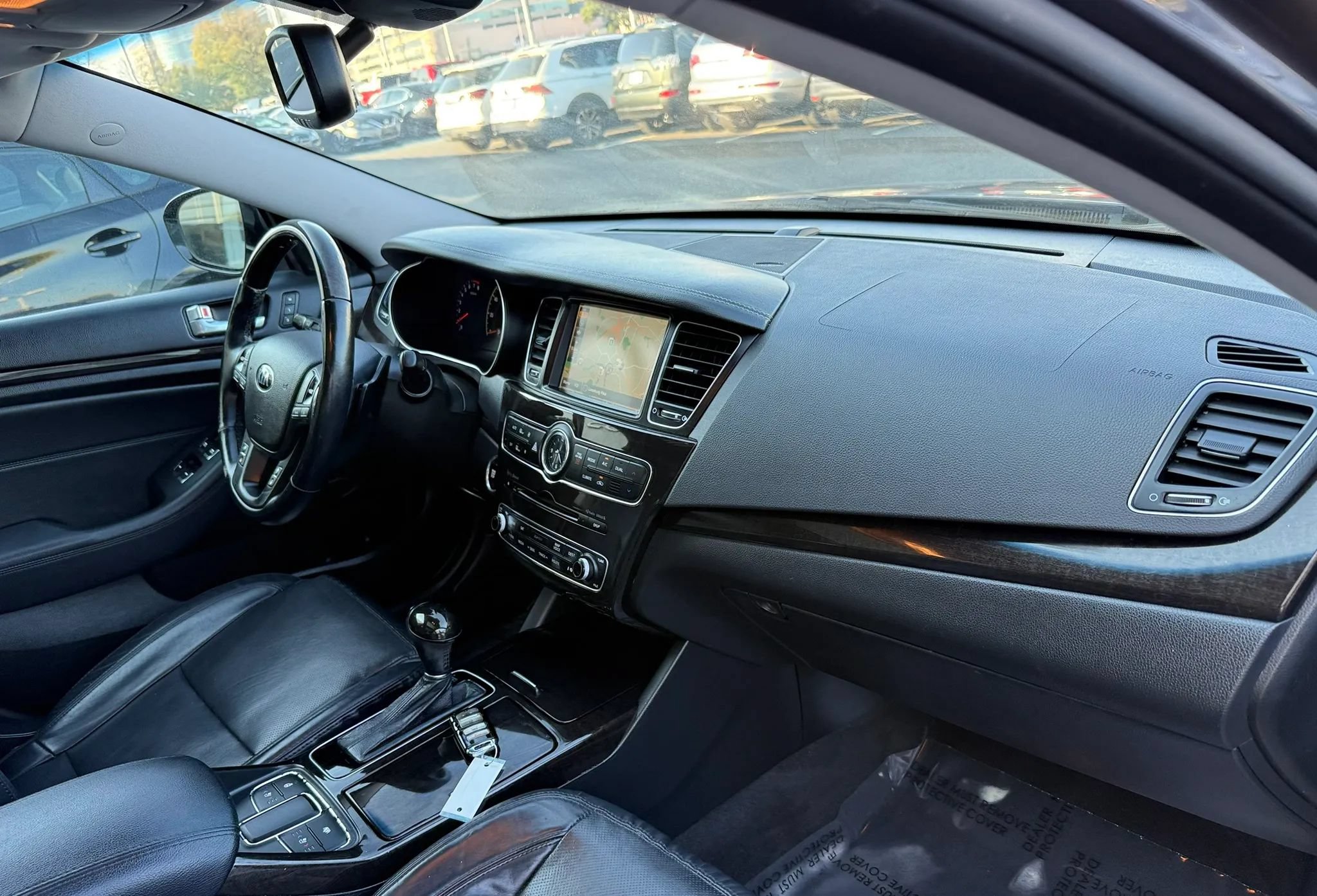 Used 2015 Kia Cadenza Premium w/ Luxury Package FWD image 39