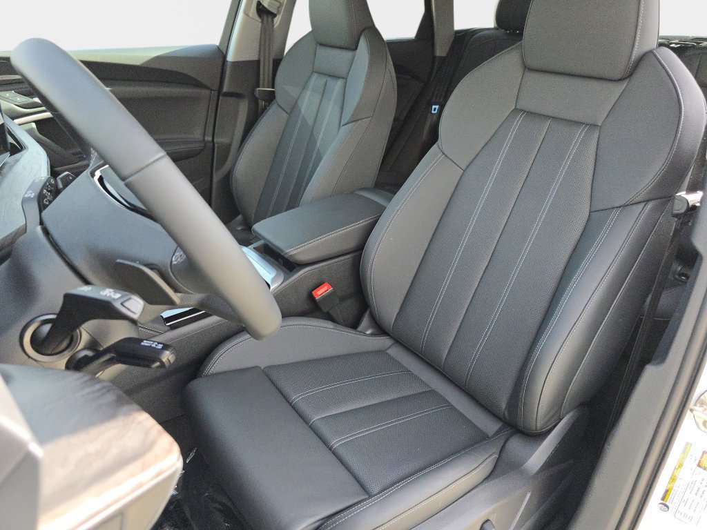 Used 2026 Audi Q5 Premium AWD/4WD image 15