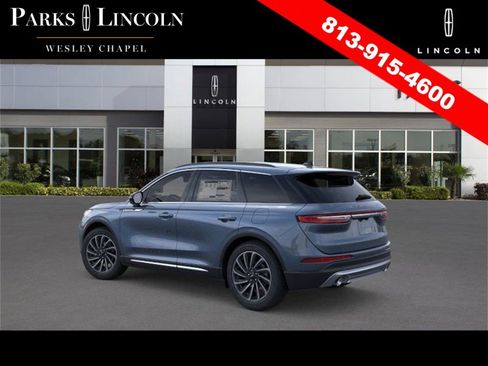 New 2026 Lincoln Corsair Reserve image 4