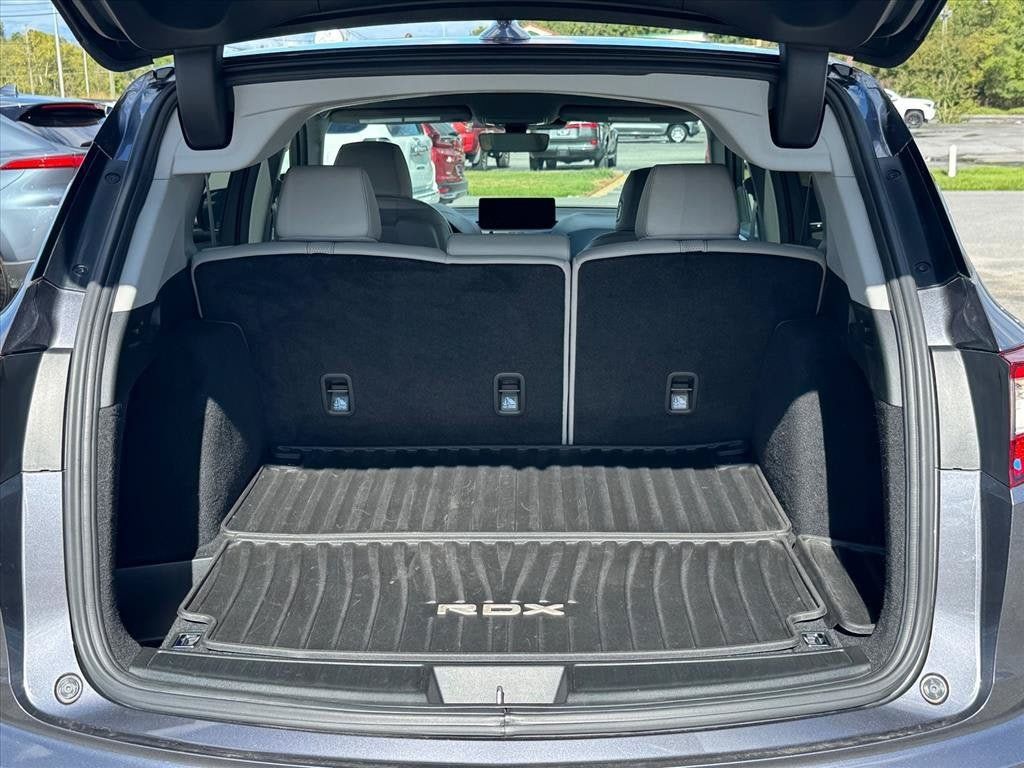 Used 2019 Acura RDX w/ Technology Package AWD/4WD image 16