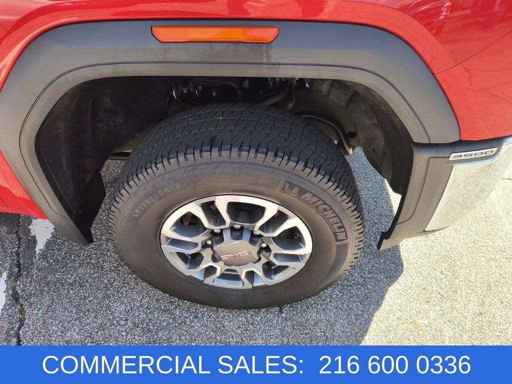 Used 2025 GMC Sierra 3500 SLE w/ SLE Convenience Package AWD/4WD image 28