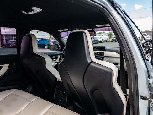 Used 2015 BMW M3 RWD image 44
