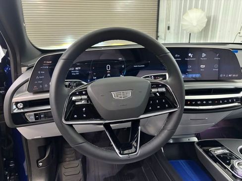 New 2025 Cadillac Lyriq Sport image 10