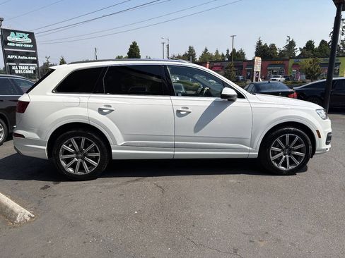 Used 2018 Audi Q7 3.0T Prestige AWD/4WD image 10
