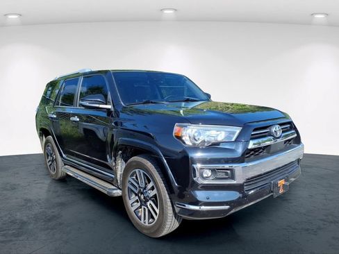 Used 2021 Toyota 4Runner Limited AWD/4WD image 12