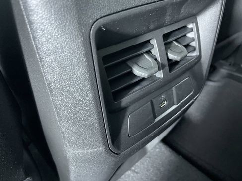 Used 2025 GMC Canyon Elevation RWD image 21
