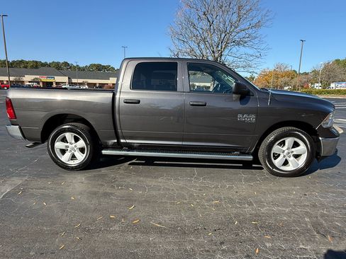 Used 2021 RAM 1500 Tradesman w/ Tradesman SXT Package image 8