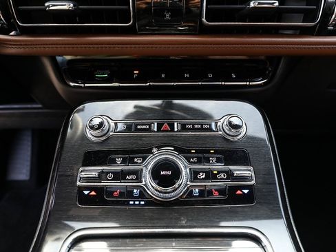 Certified 2023 Lincoln Nautilus Reserve w/ Equipment Group 201A AWD/4WD image 20
