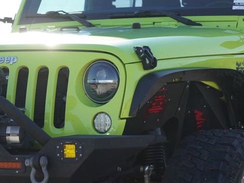 Used 2017 Jeep Wrangler Unlimited Sport w/ Connectivity Group image 4