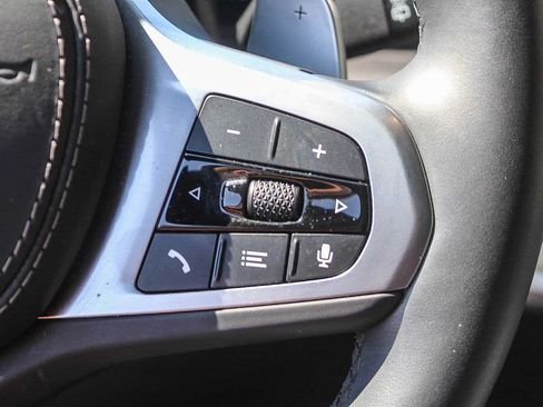 Used 2025 BMW X5 sDrive40i w/ M Sport Package RWD image 23