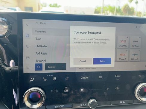 Used 2024 Lexus RX 350 Premium w/ Accessory Package (Z1) image 17