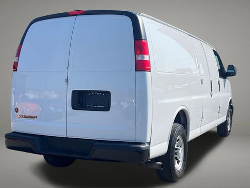 Used 2019 Chevrolet Express 2500 Extended w/ Driver Convenience Package RWD image 5