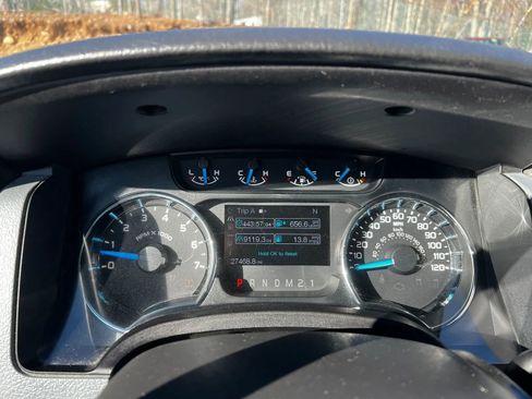 Used 2013 Ford F150 XLT w/ Luxury Equipment Group image 18