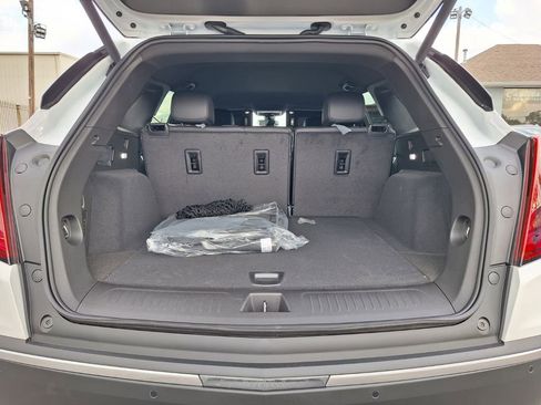New 2026 Cadillac XT5 Luxury w/ LPO, Floor Liner Package AWD/4WD image 24
