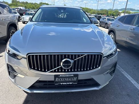 Used 2022 Volvo XC60 B5 Inscription w/ Advanced Package AWD/4WD image 3