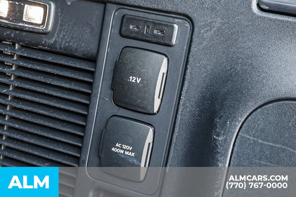 Used 2025 Ford Expedition Active AWD/4WD image 26