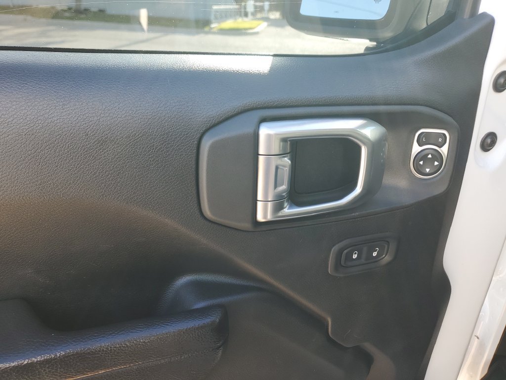 Used 2022 Jeep Gladiator Sport AWD/4WD image 23