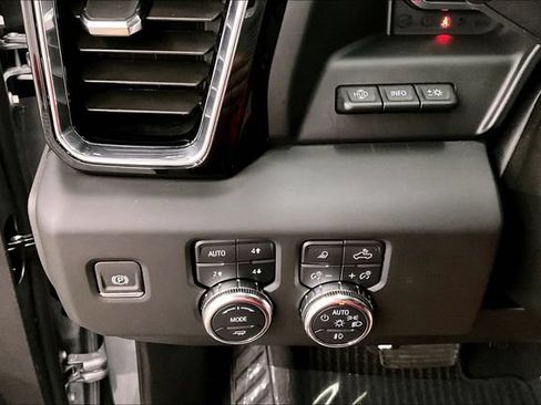 Used 2024 GMC Sierra 1500 Denali Ultimate AWD/4WD image 42