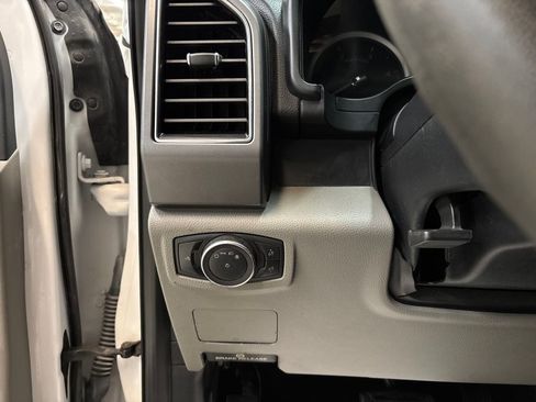 Used 2019 Ford F250 XLT AWD/4WD image 16