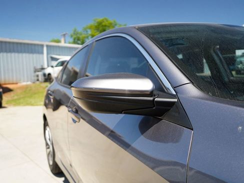 Used 2020 Honda Civic LX image 22