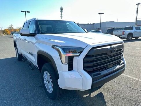 New 2025 Toyota Tundra SR5 image 7
