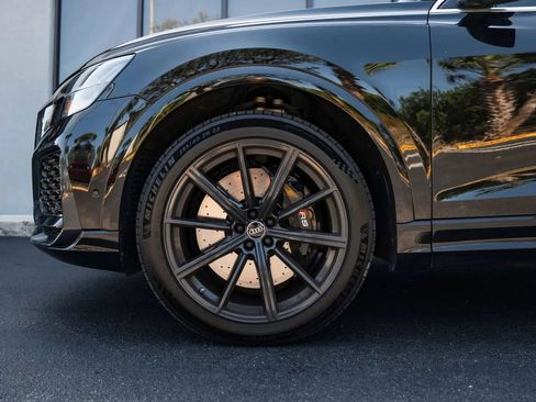 Used 2022 Audi RS Q8 AWD/4WD image 7