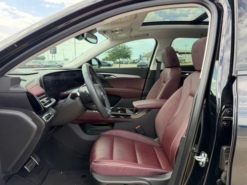 Used 2024 Buick Envision Sport Touring AWD/4WD image 13