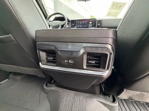 Used 2025 GMC Sierra 1500 Elevation w/ Elevation Premium Package AWD/4WD image 33