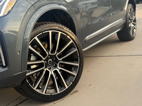 New 2026 Volvo XC90 B6 Plus image 6