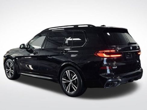 Certified 2025 BMW X7 M60i image 8