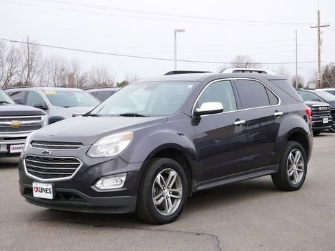 Used 2016 Chevrolet Equinox LTZ w/ Enhanced Convenience Package image 3