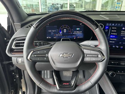 Certified 2024 Chevrolet Traverse RS w/ LPO, Floor Liner Package AWD/4WD image 11