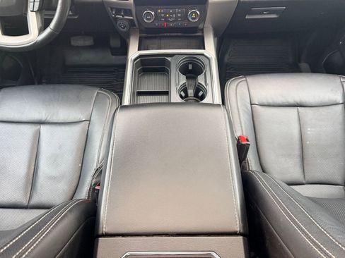 Used 2020 Ford F250 Lariat image 22