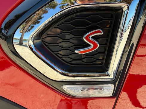 Used 2019 MINI Cooper Countryman S FWD image 18