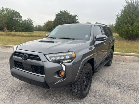 Used 2023 Toyota 4Runner TRD Off-Road Premium image 1