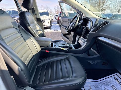 Used 2024 Ford Edge SEL image 21
