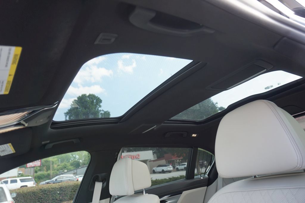 Used 2019 BMW 750i w/ Executive Package RWD image 57