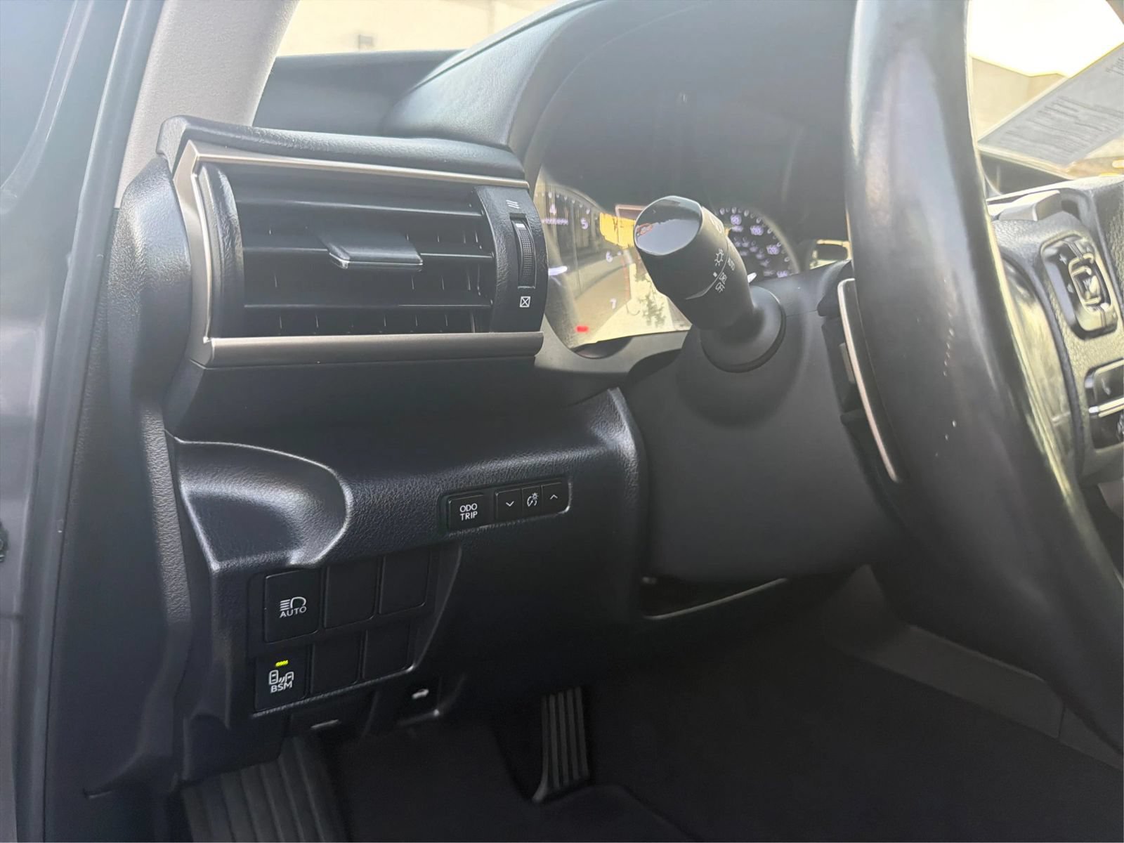 Used 2019 Lexus IS 300 w/ Accessory Package 2 RWD image 18